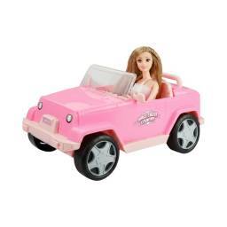 MU�ECA CON AUTO